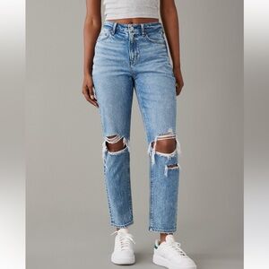 American eagle strigid mom jean